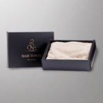 Dvielis matiem ar kokosrieksta pogu krēmkrāsā