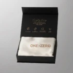 Zīda spilvendrāna baltā krāsā